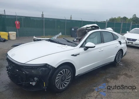 2025 Hyundai Sonata Hybrid/Sel from USA, damaged, VIN KMHL34JJ6SA111230